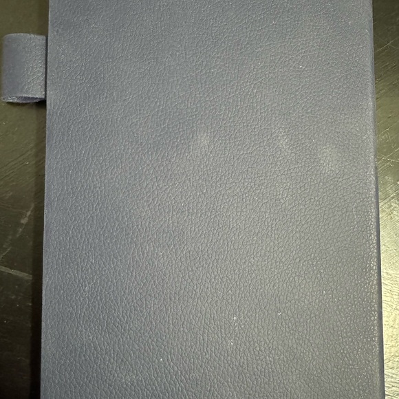 Nomad eBook Notepad Reader - White - Picture 5 of 5